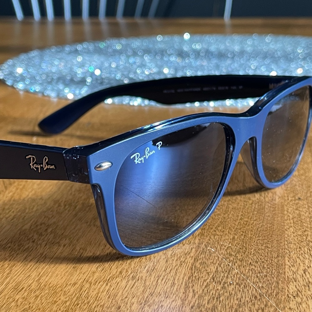 Ray-Ban New Wayfarer Polarized Blue Sunglasses with Blue Gradient Lenses